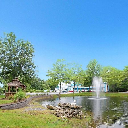 Econo Lodge Inn & Suites Old Saybrook - Westbrook Экстерьер фото