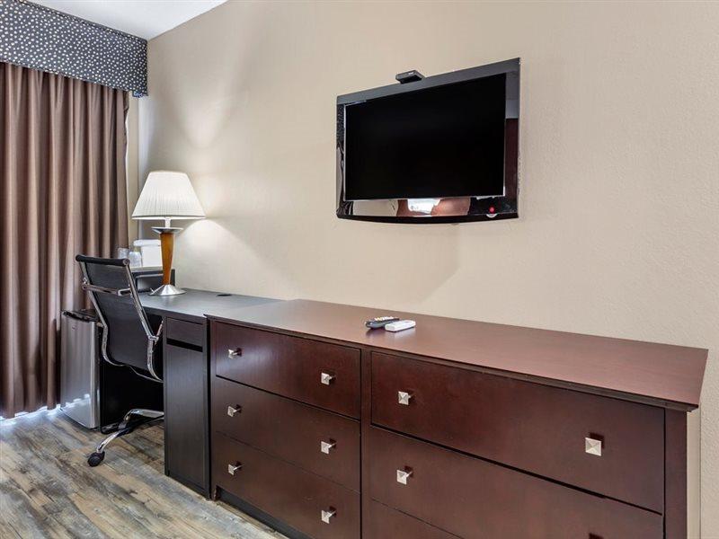 Econo Lodge Inn & Suites Old Saybrook - Westbrook Экстерьер фото