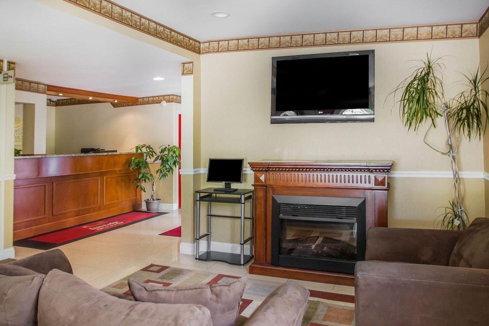 Econo Lodge Inn & Suites Old Saybrook - Westbrook Экстерьер фото