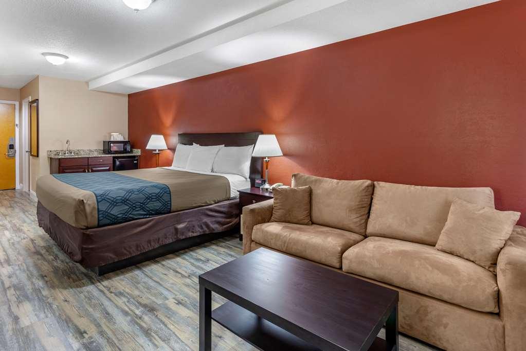 Econo Lodge Inn & Suites Old Saybrook - Westbrook Номер фото
