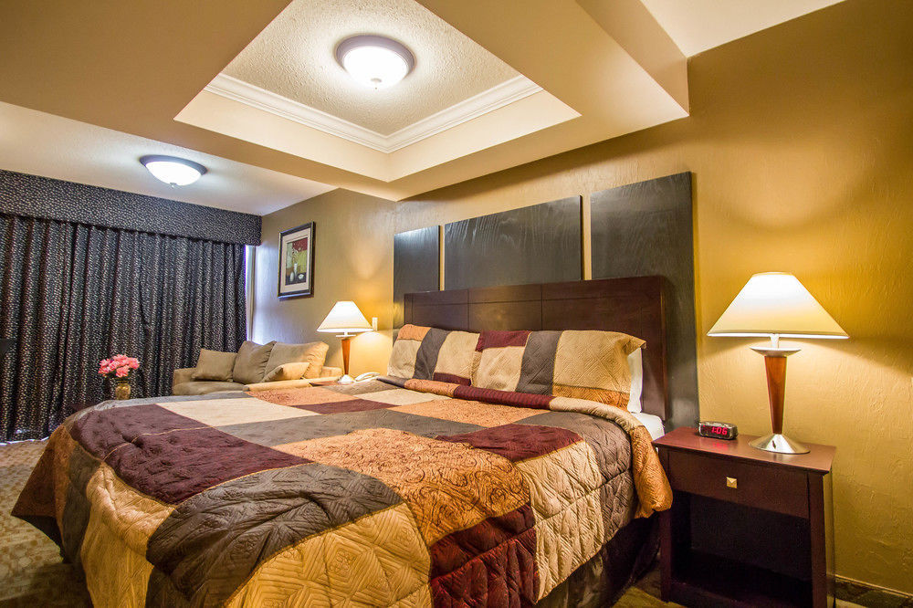 Econo Lodge Inn & Suites Old Saybrook - Westbrook Экстерьер фото